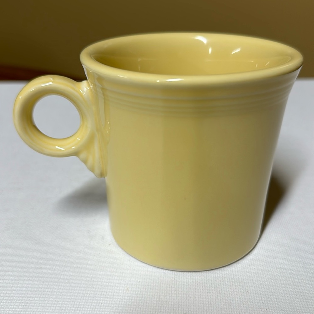 Fiesta mug yellow